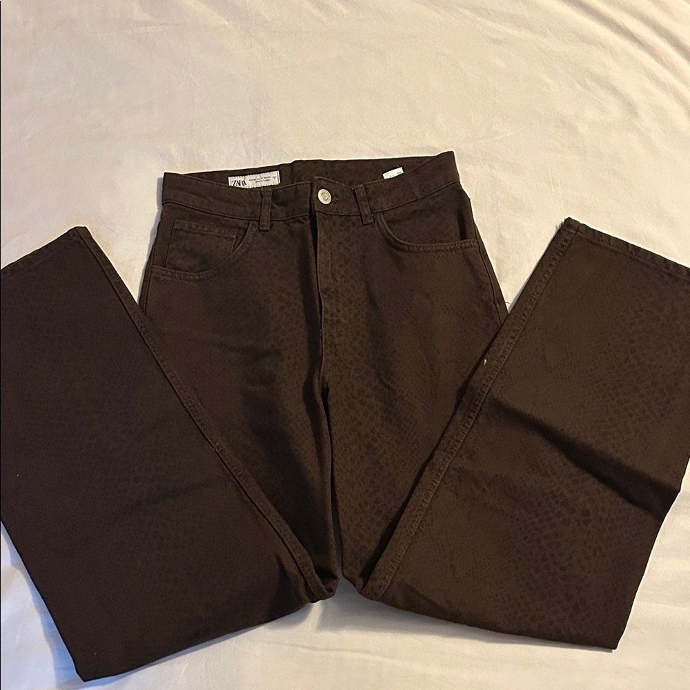 NWOT Zara Dark Brown Patterned Jeans